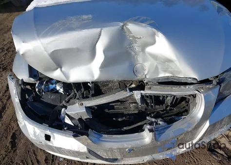 2007 BMW 328Xi z USA, uszkodzony, nr VIN WBAVC93577KX52525